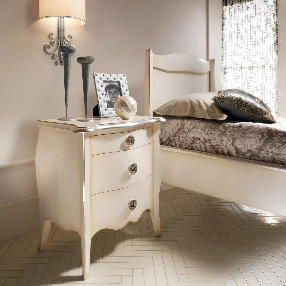 Comò in stile classico per la zona giorno prodotti per Chieti, Salerno, Potenza e Messin