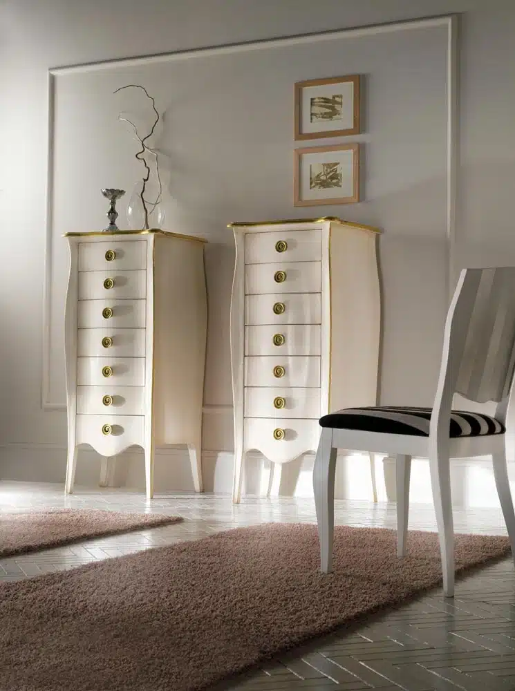 Mobili artigianali e cassettiere di design classico in offerta a Chieti, Salerno, Potenza e Messina
